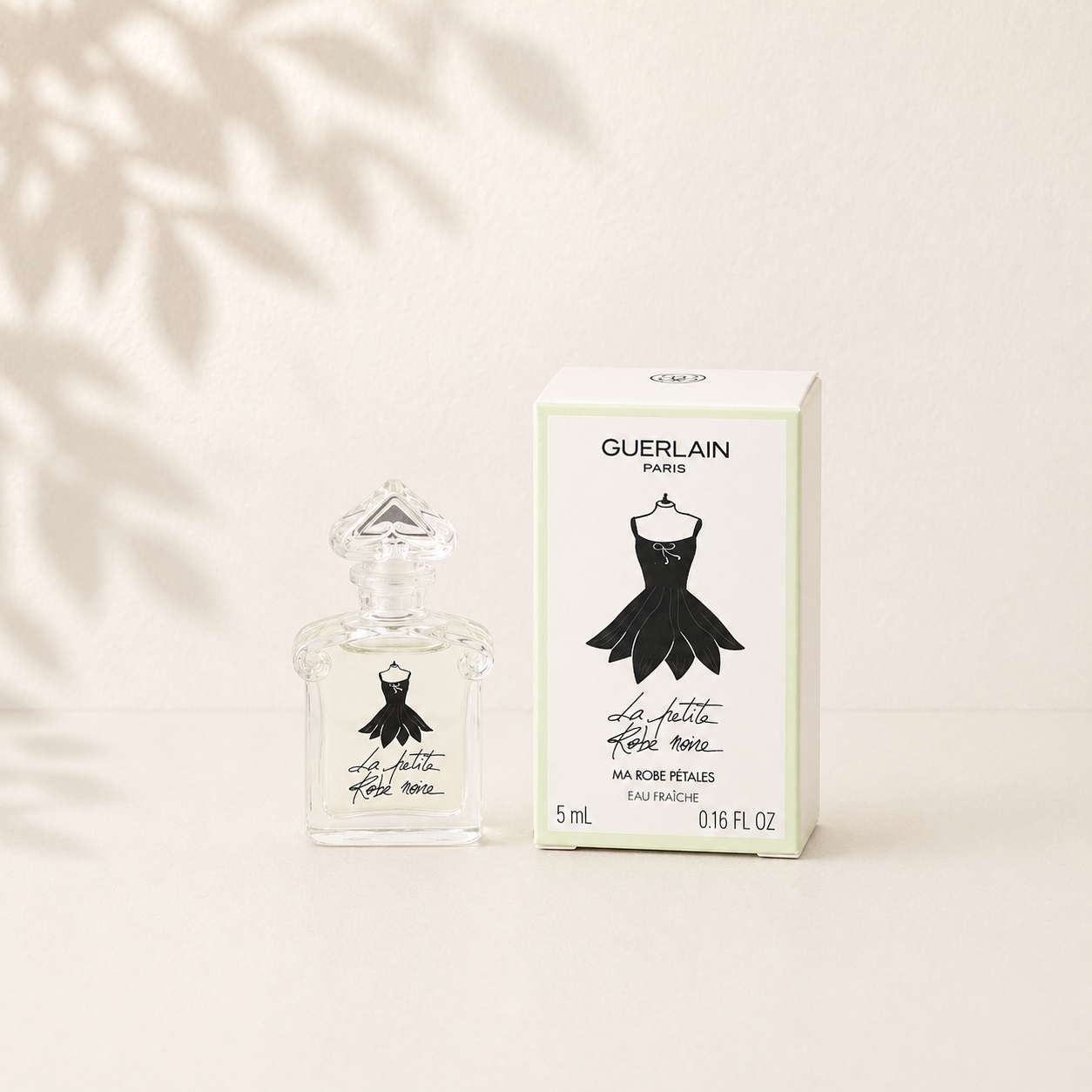 Guerlain La Petite Robe Noire Ma Robe Pétales Eau de Toilette 5 ml